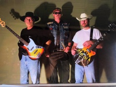 Fat Dogs Bark Band
John Gabriel, Mike Hammond & Doug Hofner Fat Dogs Bark Band
John Gabriel, Mike Hammond & Doug Hofner